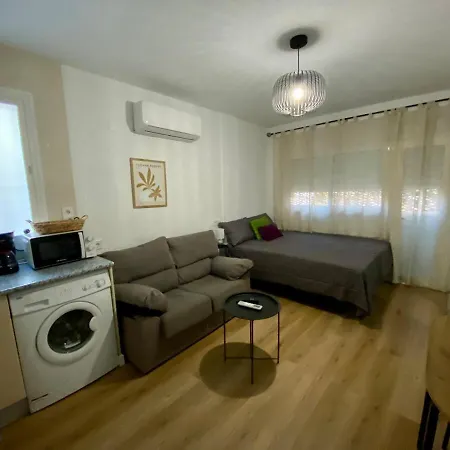 Estudio En Centro * Fuengirola